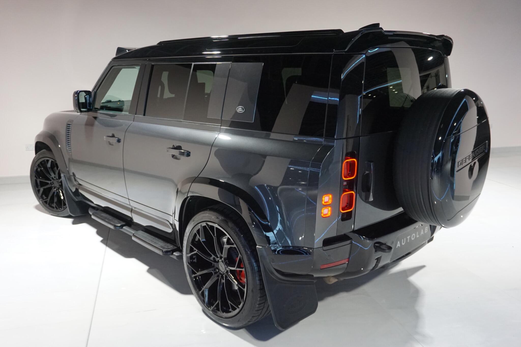 Land Rover Defender 110 3.0 D300 MHEV X-Dynamic HSE SUV 5dr Diesel Auto 4WD Euro 6 (s/s) (300 ps)